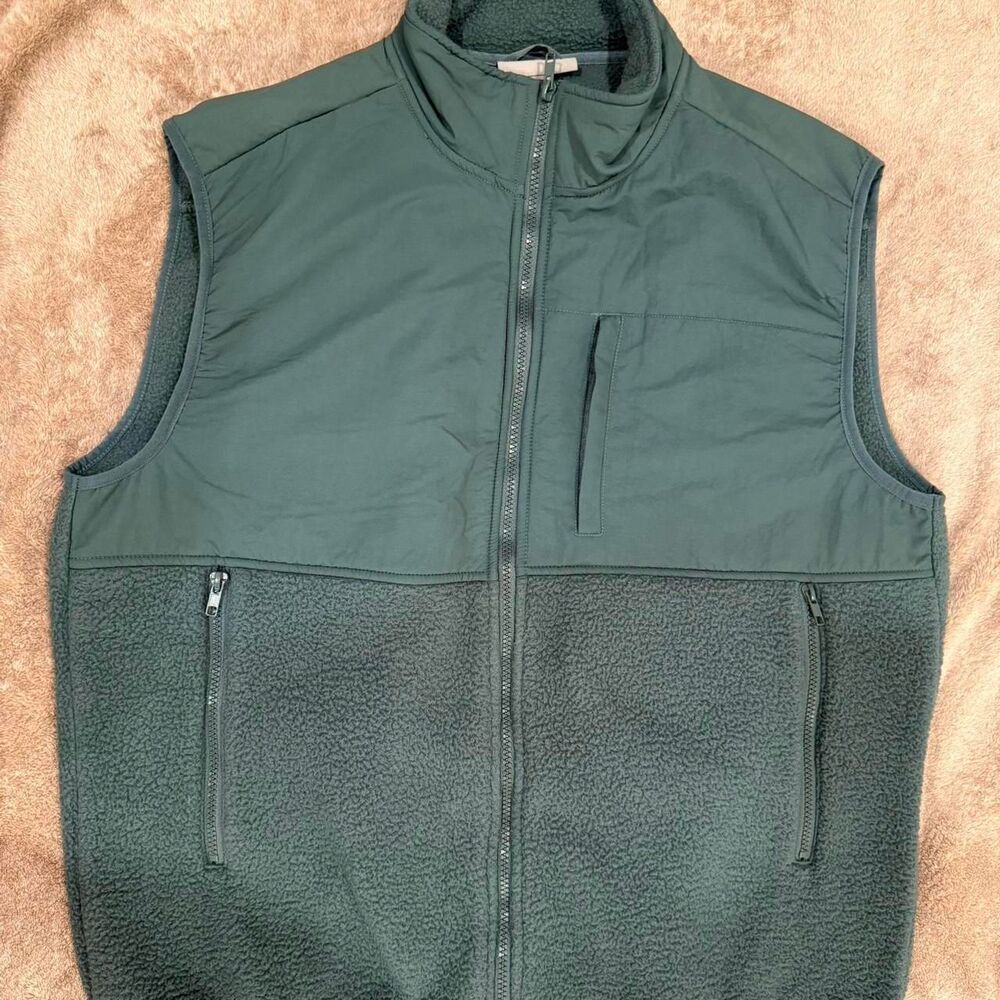 Men's Green Insulated Colorado Outdoor Apparel Fleece Vest, Full Zip, Size XL